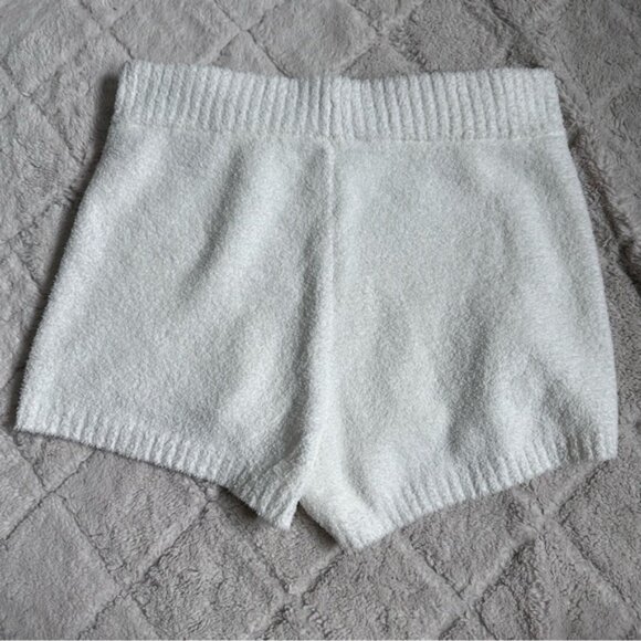 Ugg | White Finola Shorts Cozy Sherpa Bottoms | Size Extra Large - Picture 3 of 10